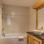 Apartament Le Paradis 2, Alpes Agency, Chamonix, Sleeps 4-5