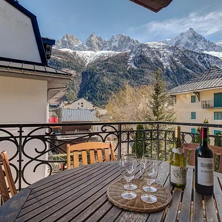 Le Paradis 2, Alpes Agency, Chamonix, Sleeps 4-5 Daire Chamonix