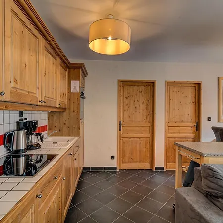 Le Paradis 2, Alpes Agency, Chamonix, Sleeps 4-5 Appartamento Chamonix