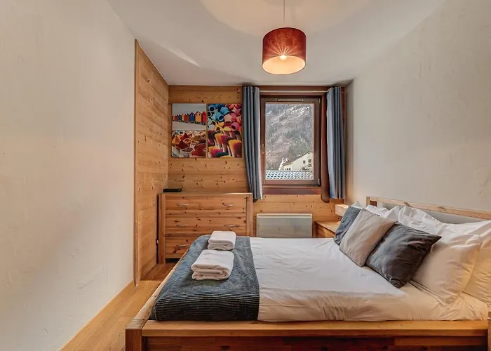 Appartamento Apartment Le Paradis 2, Alpes Agency, Central Chamonix, Sleeps 4-5 Chamonix