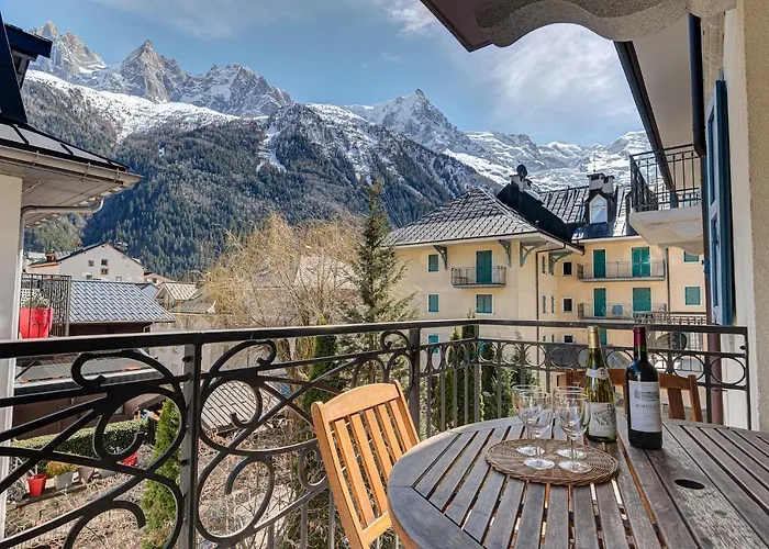 Appartamento Apartment Le Paradis 2, Alpes Agency, Central Chamonix, Sleeps 4-5 Chamonix
